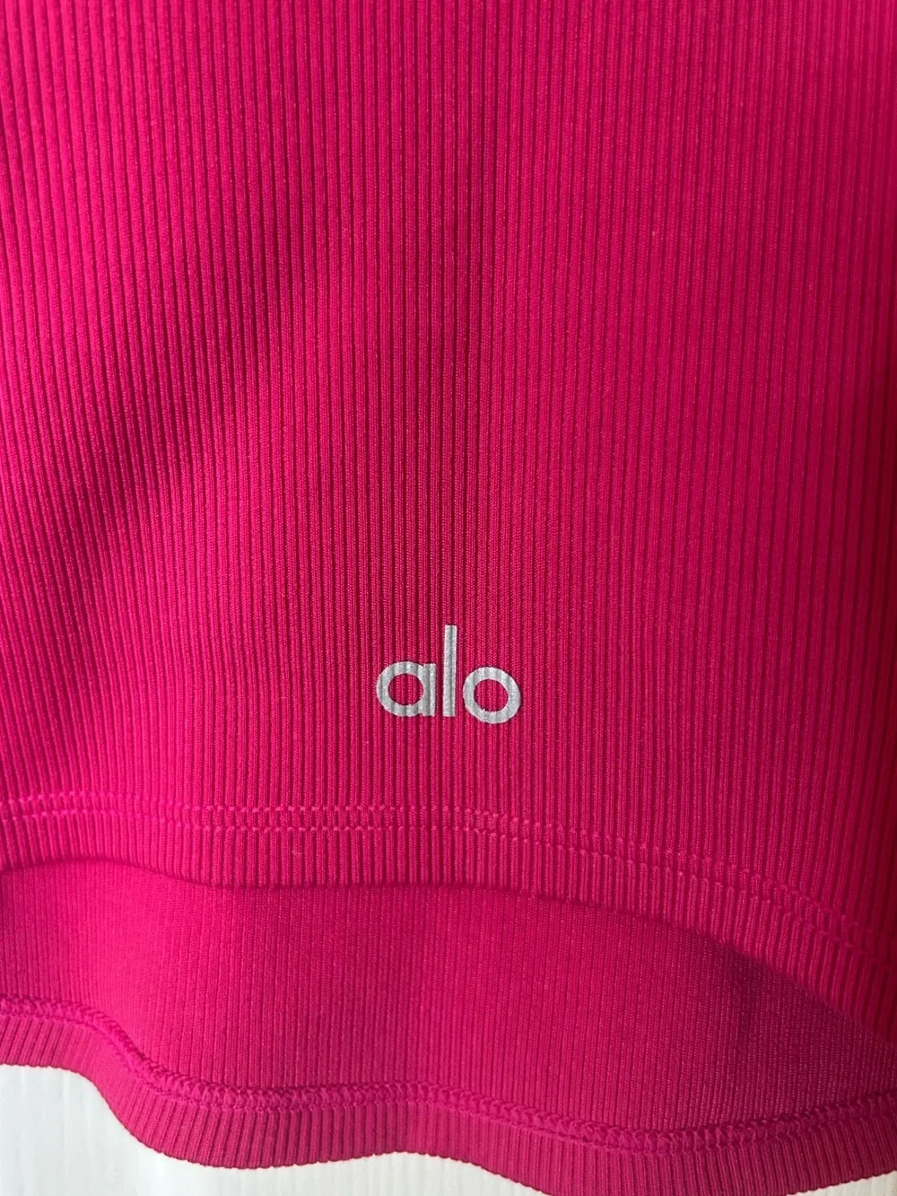 ALO Yoga Goddess Ribbed Cross Crop Top- Fuschia/ Size XS (2-4)